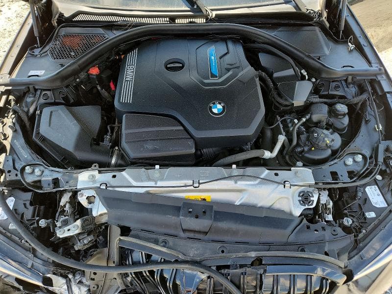 2023 BMW 330E 11