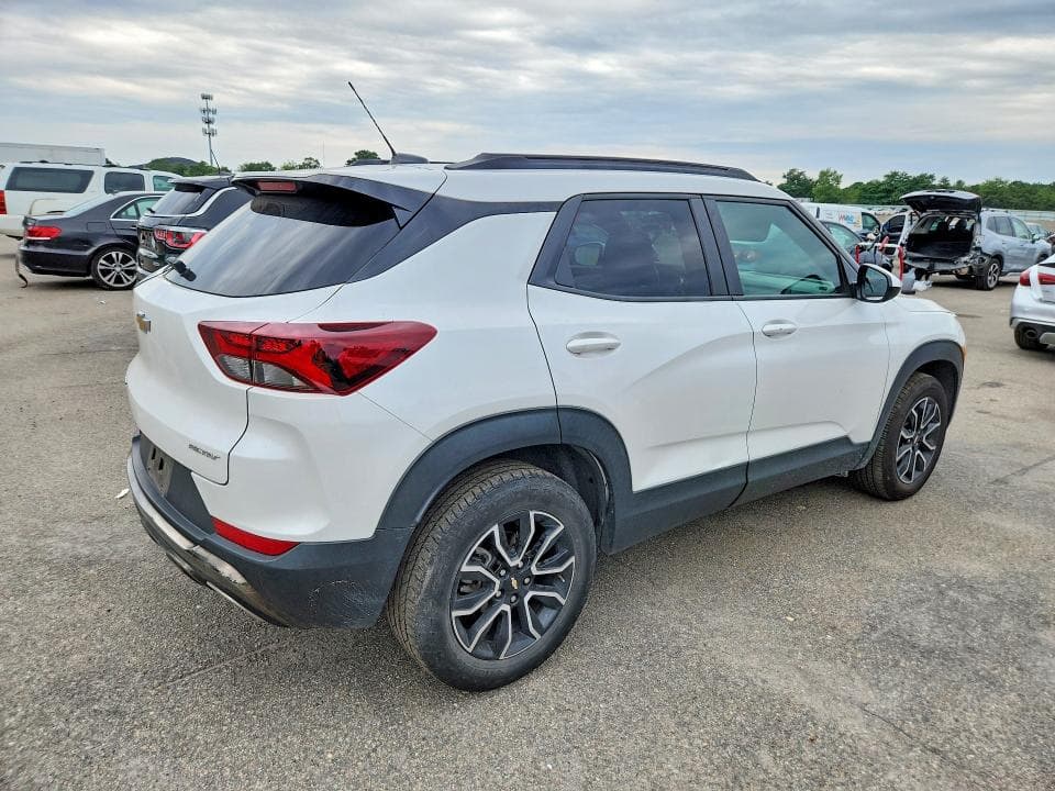 2023 CHEVROLET TRAILBLAZER ACTIV 3