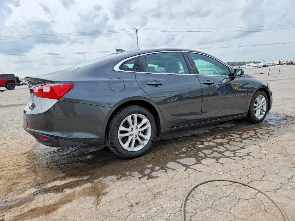 2017 CHEVROLET MALIBU LT 3