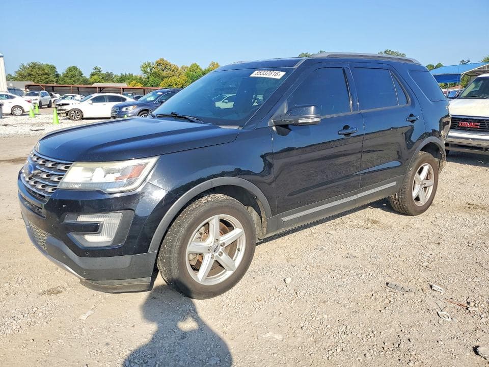 2017 FORD EXPLORER XLT - 1