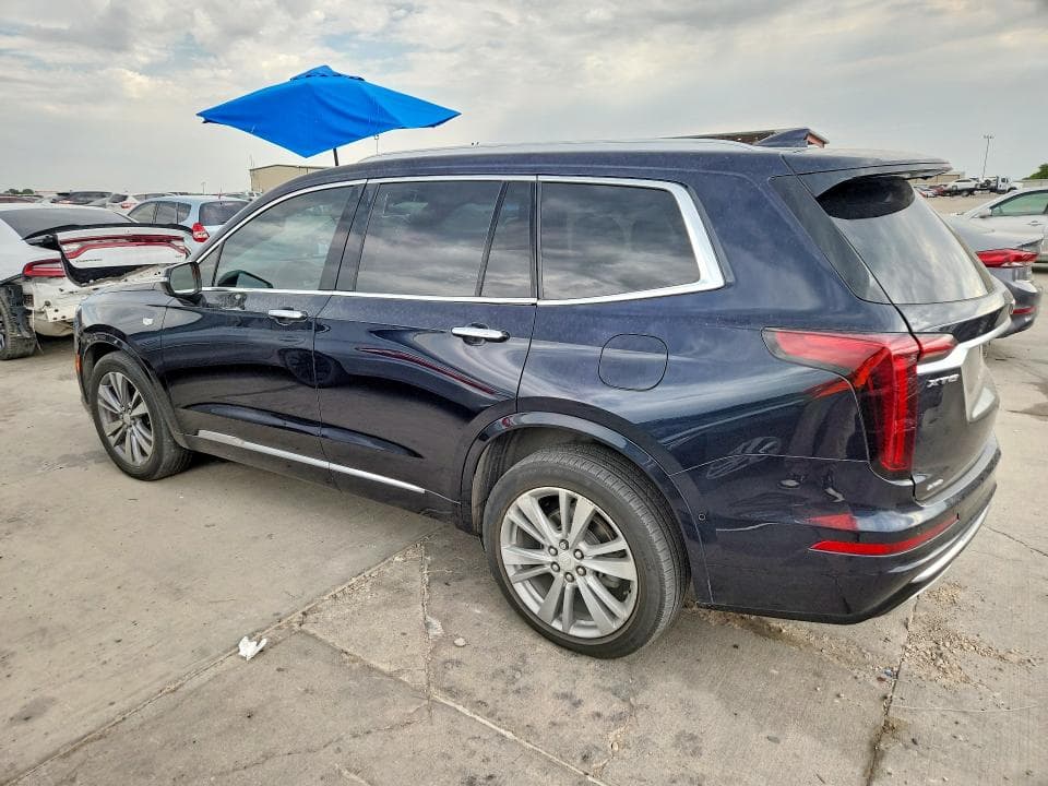 2021 CADILLAC XT6 PREMIUM LUXURY 2