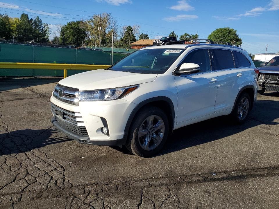 2018 TOYOTA HIGHLANDER LIMITED PLATINUM