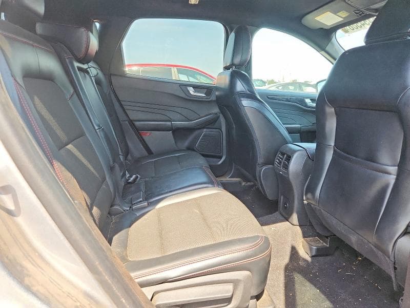 2023 FORD ESCAPE ST LINE 11