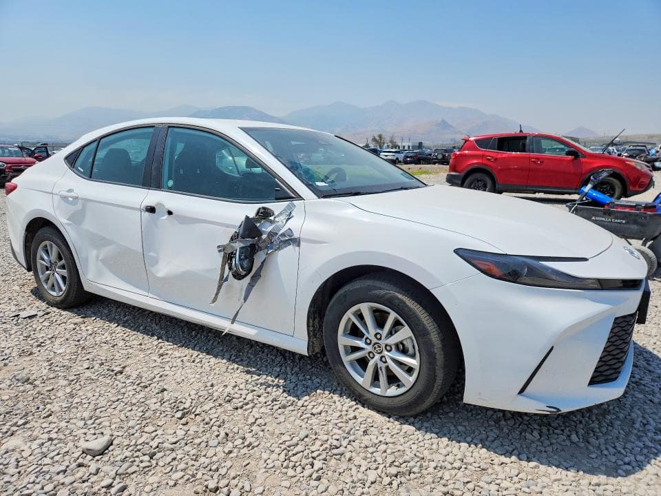 2025 TOYOTA CAMRY LE 4