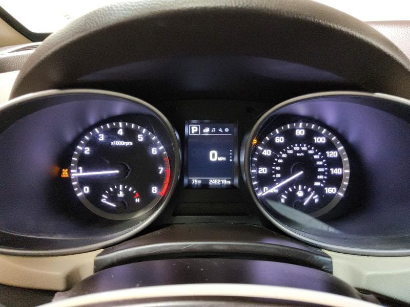 2017 HYUNDAI SANTA FE SPORT 2.4L 9