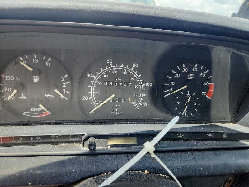 1986 MERCEDES-BENZ 190 E 2.3 9