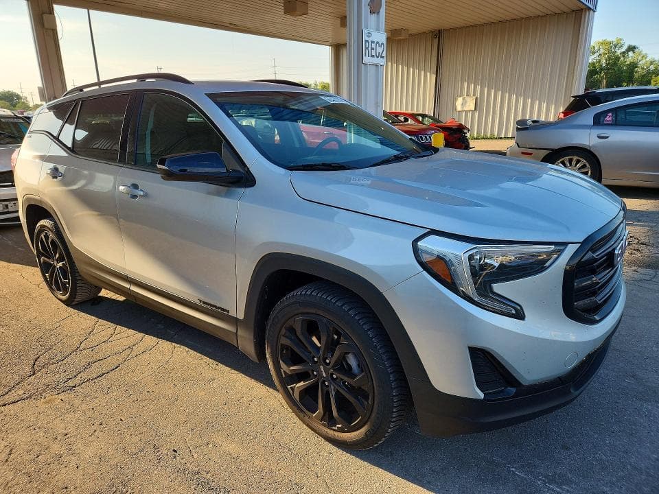 2020 GMC TERRAIN SLE 4