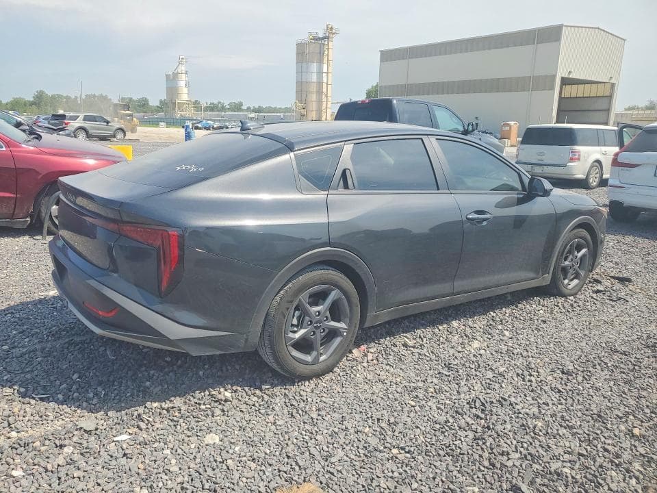 2025 KIA K4 LXS 3