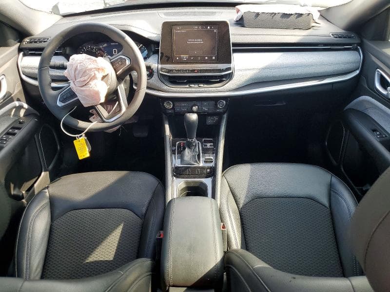 2025 JEEP COMPASS LATITUDE 8
