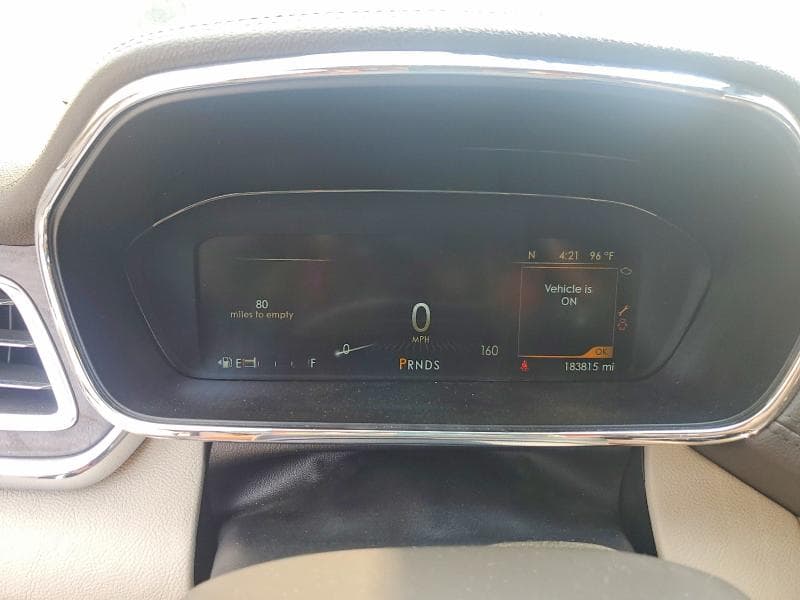 2017 LINCOLN CONTINENTAL RESERVE 9