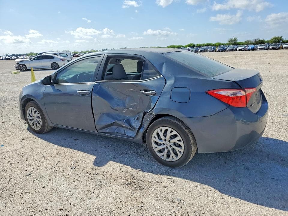 2018 TOYOTA COROLLA LE 2