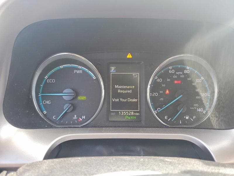 2017 TOYOTA RAV4 HV LIMITED 9