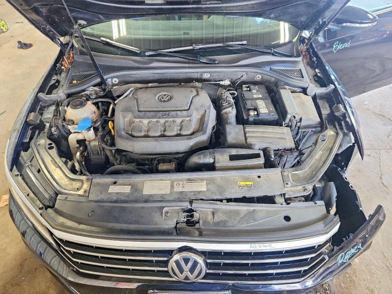 2018 VOLKSWAGEN PASSAT SE SE 11