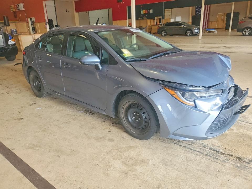 2024 TOYOTA COROLLA LE 4