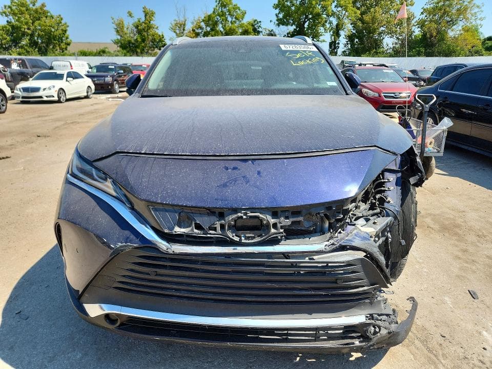 2021 TOYOTA VENZA XLE 5