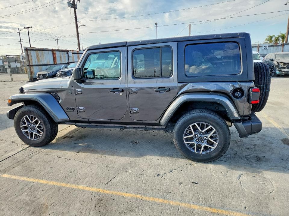 2025 JEEP WRANGLER SAHARA 2