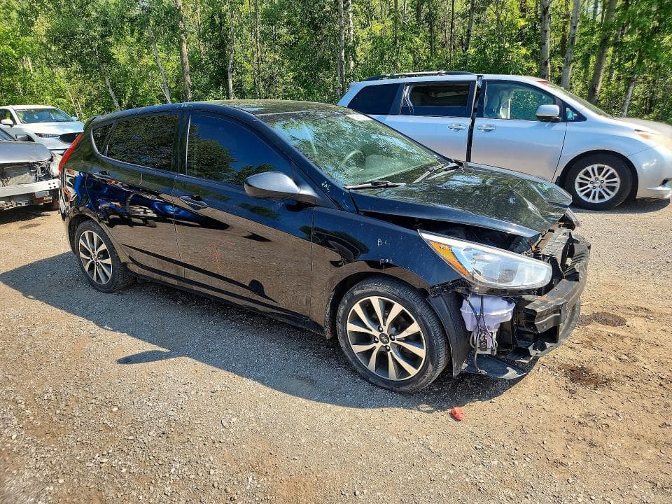 2017 HYUNDAI ACCENT SE 4
