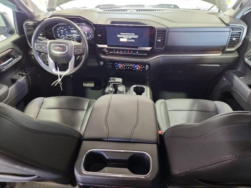 2023 GMC SIERRA K1500 SLT 8