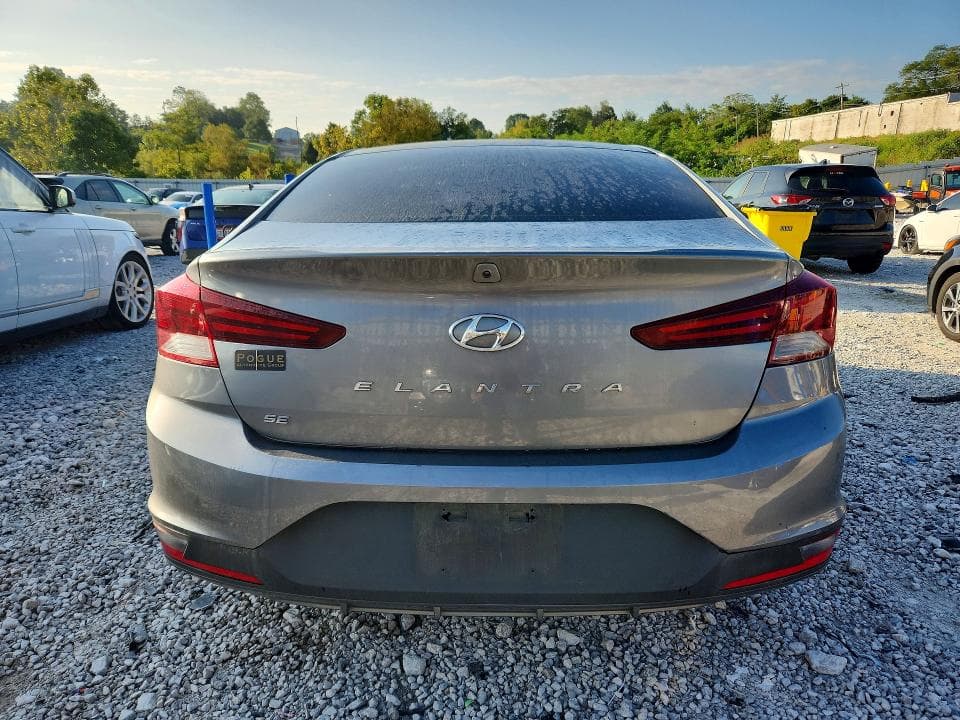 2019 HYUNDAI ELANTRA SE 6