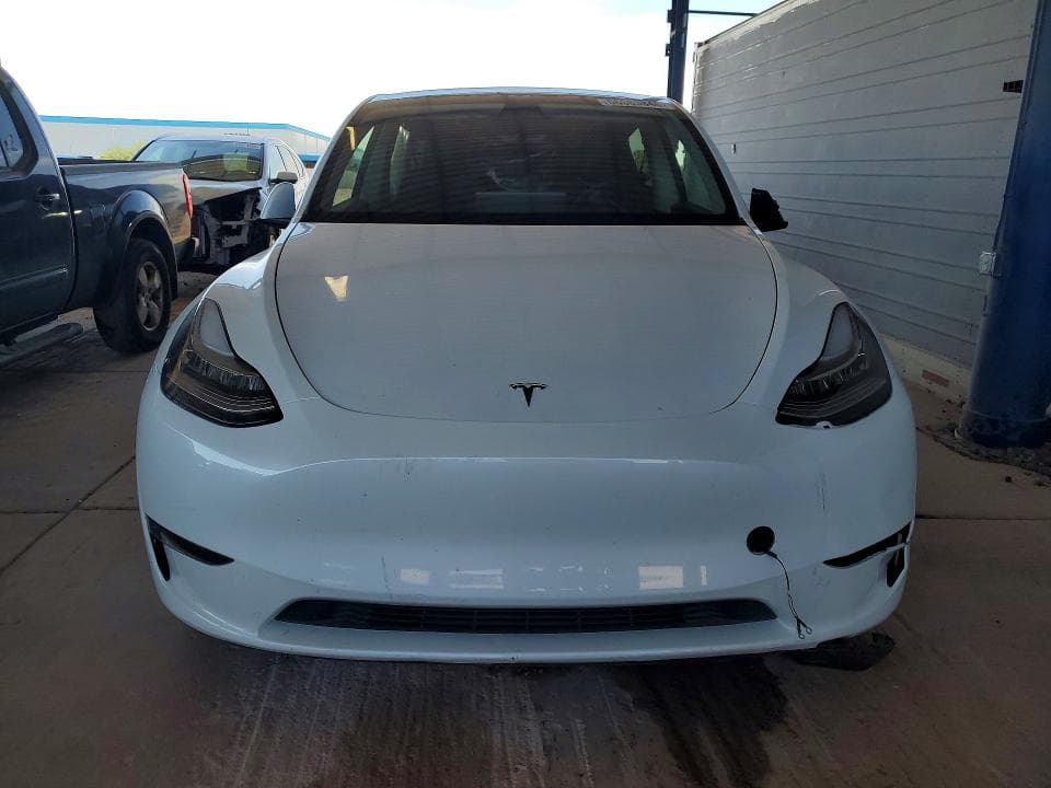 2023 TESLA MODEL Y 5