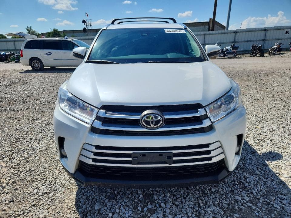 2017 TOYOTA HIGHLANDER XLE 5