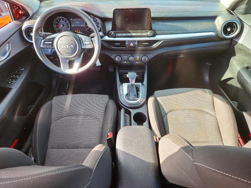 2024 KIA FORTE LXS 8