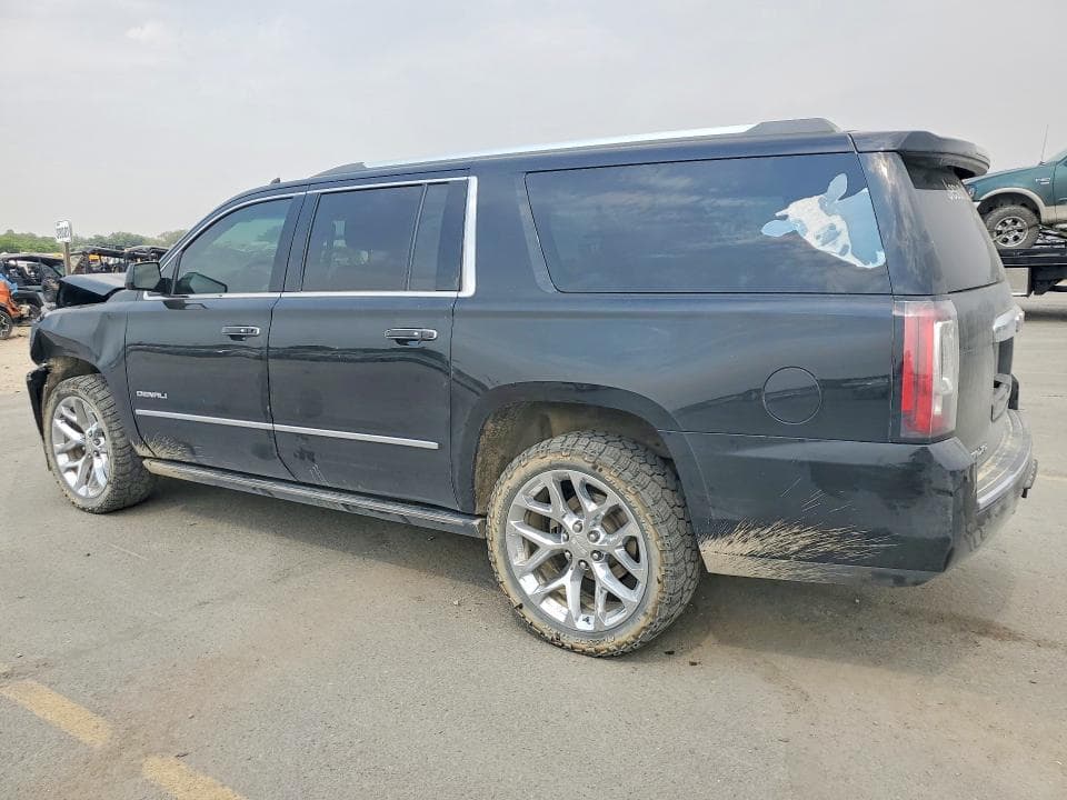 2018 GMC YUKON XL DENALI 2
