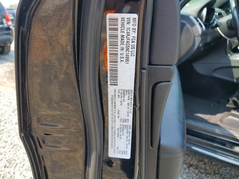 2022 JEEP GRAND CHEROKEE LAREDO E 13