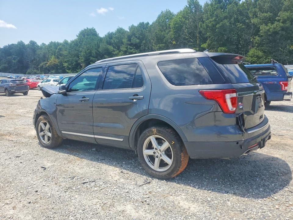 2018 FORD EXPLORER XLT 2