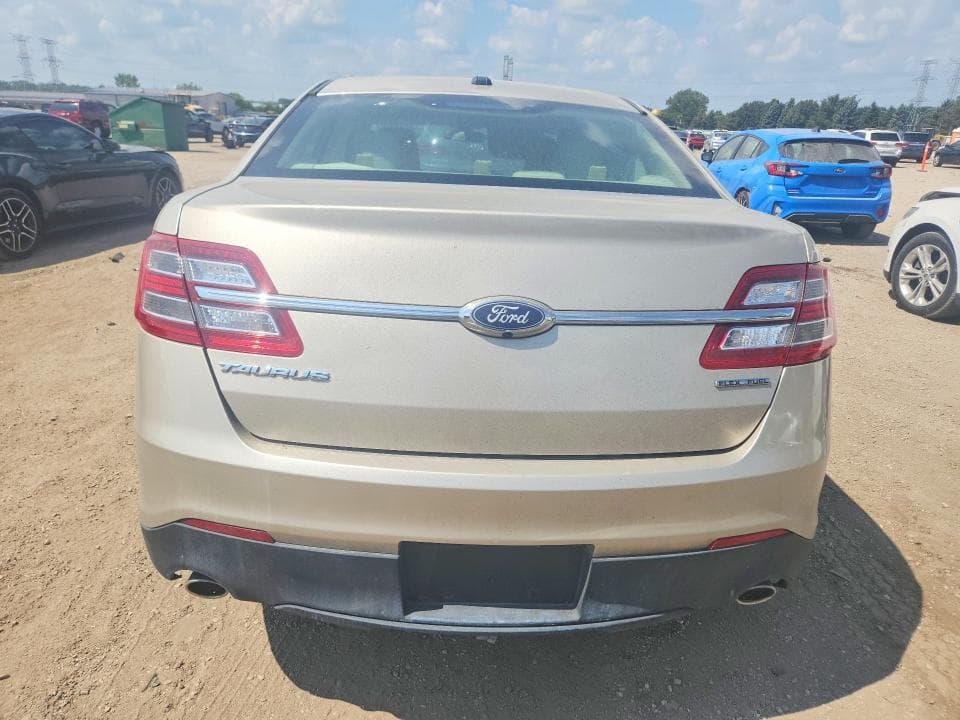 2017 FORD TAURUS SE 6