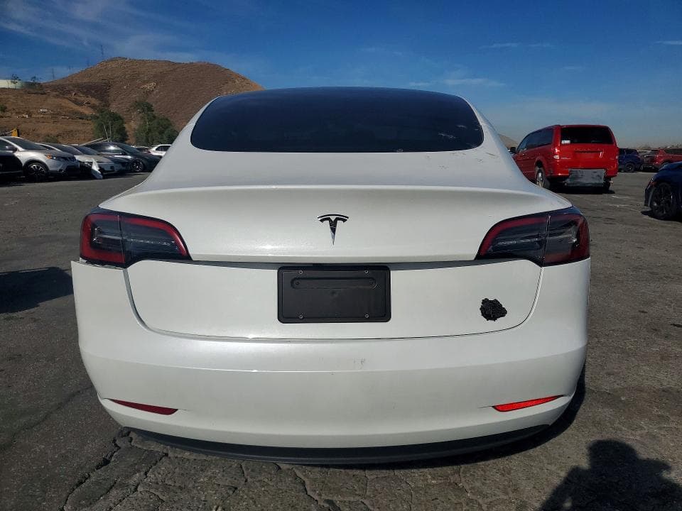 2023 TESLA MODEL 3 6
