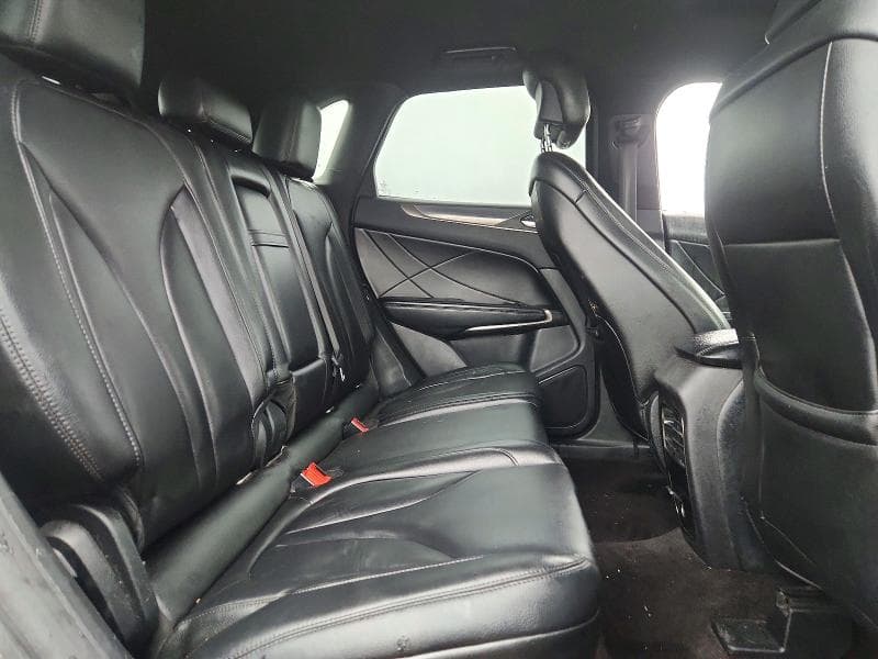 2018 LINCOLN MKC PREMIERE 11