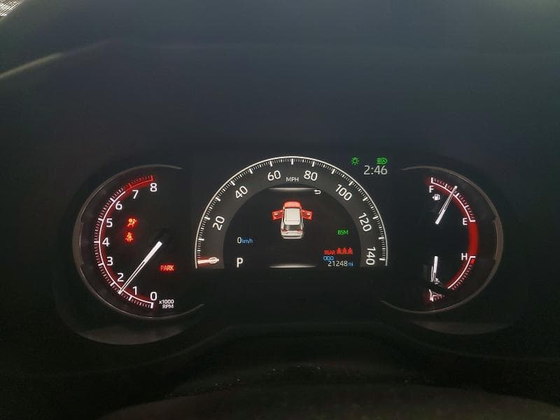 2024 TOYOTA RAV4 XLE PREMIUM 9