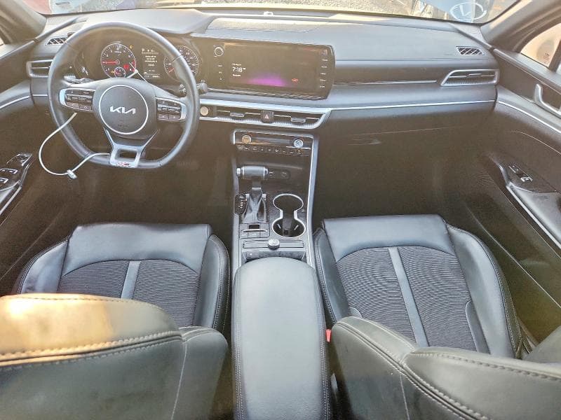 2022 KIA K5 GT LINE 8