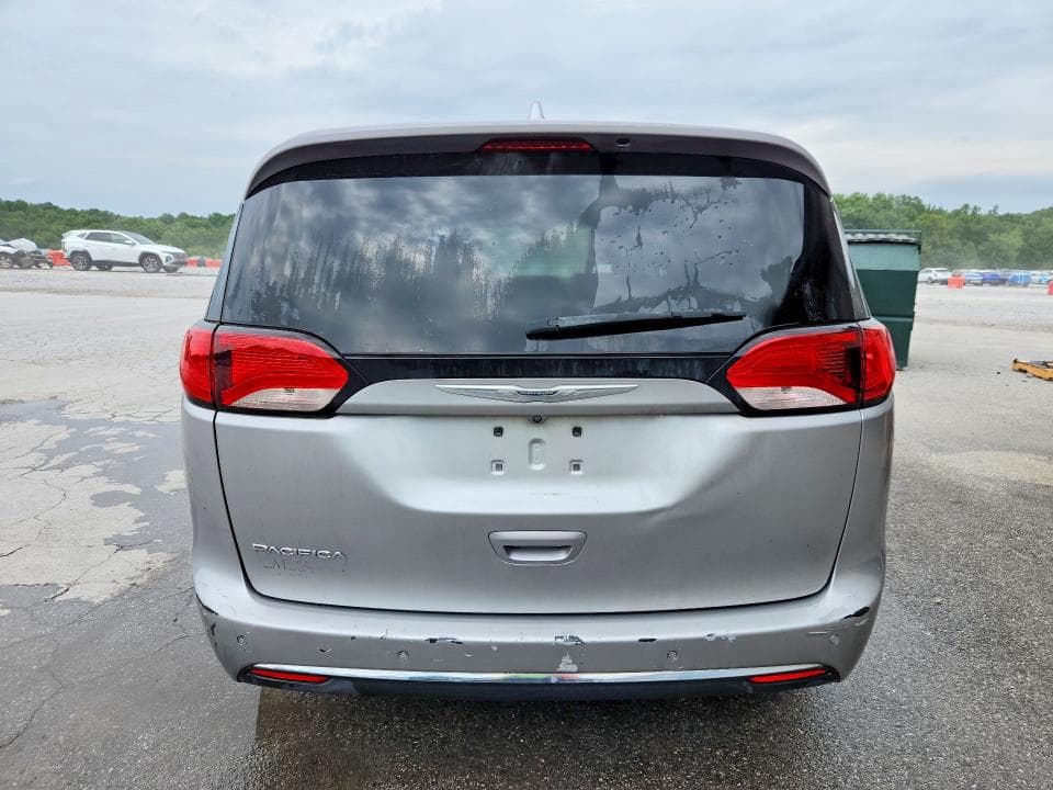 2017 CHRYSLER PACIFICA TOURING L 6