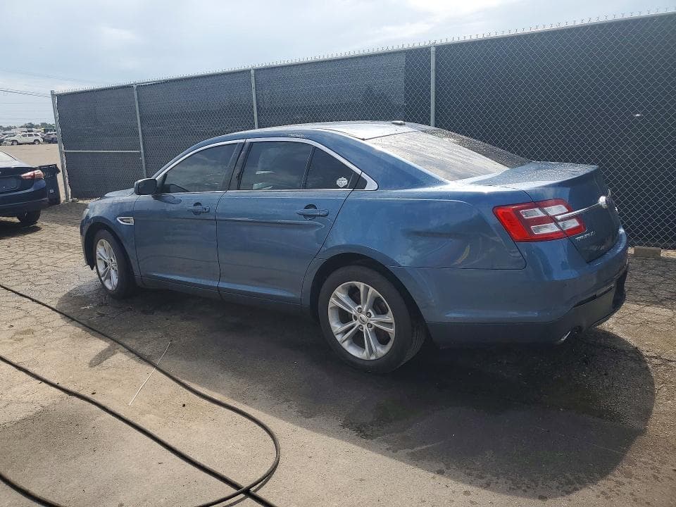 2018 FORD TAURUS SEL 2
