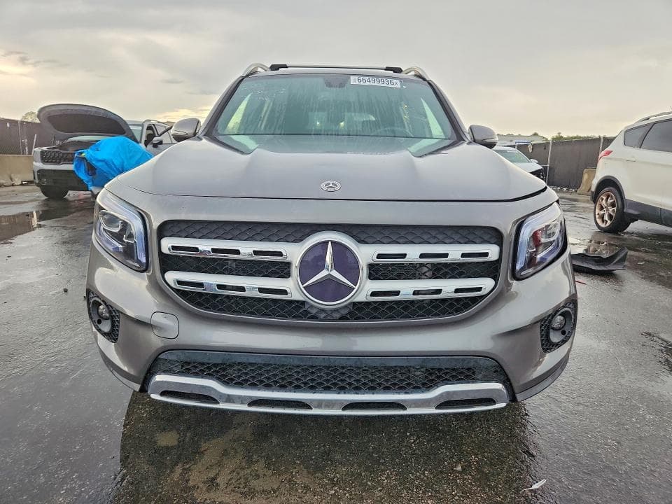 2022 MERCEDES-BENZ GLB 250 4MATIC 5