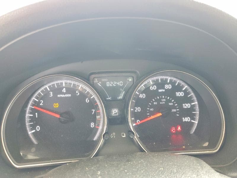 2018 NISSAN VERSA SV 9