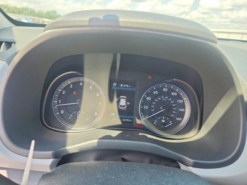 2020 HYUNDAI KONA SEL PLUS 9