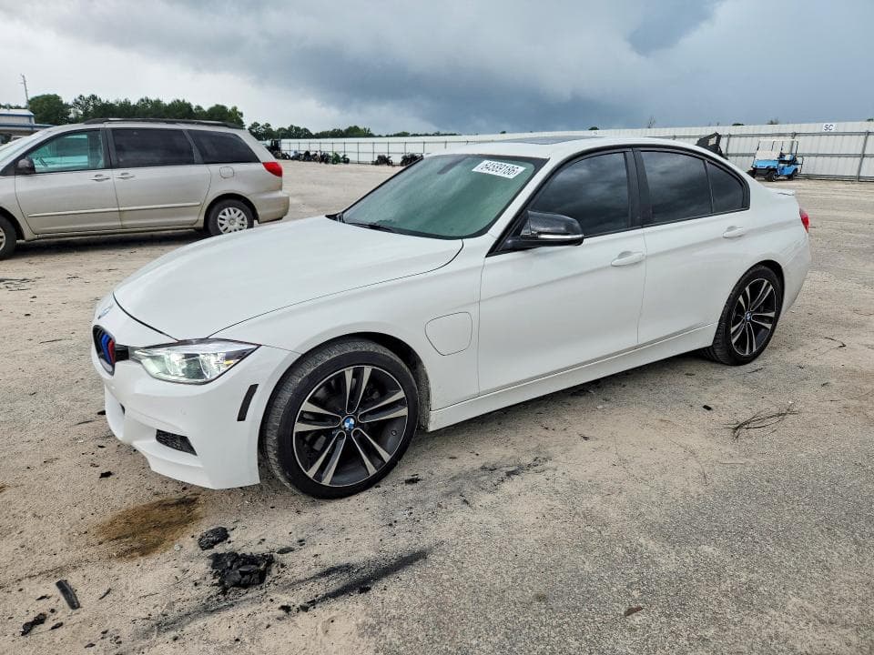 2018 BMW 330E - 1