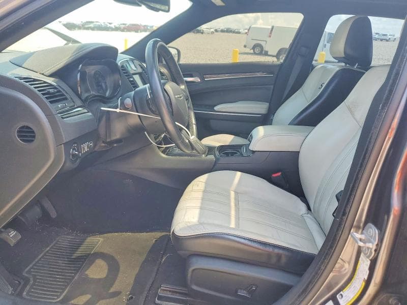 2018 CHRYSLER 300 S 7