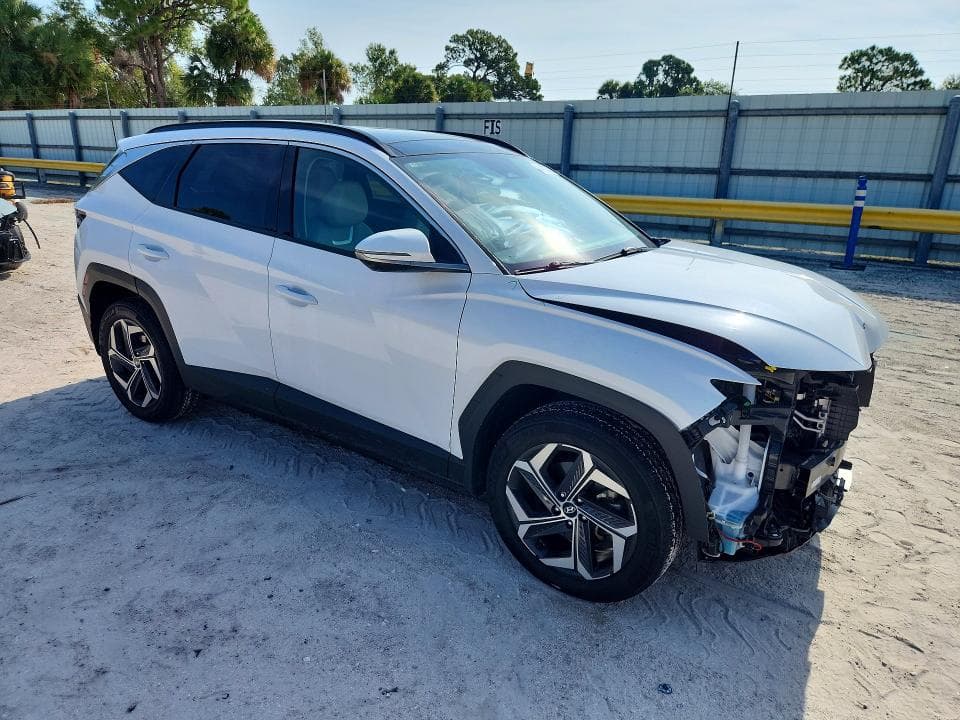 2023 HYUNDAI TUCSON LIMITED 4