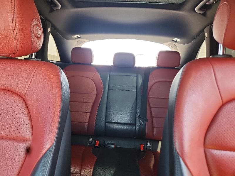 2021 MERCEDES-BENZ GLC 300 10