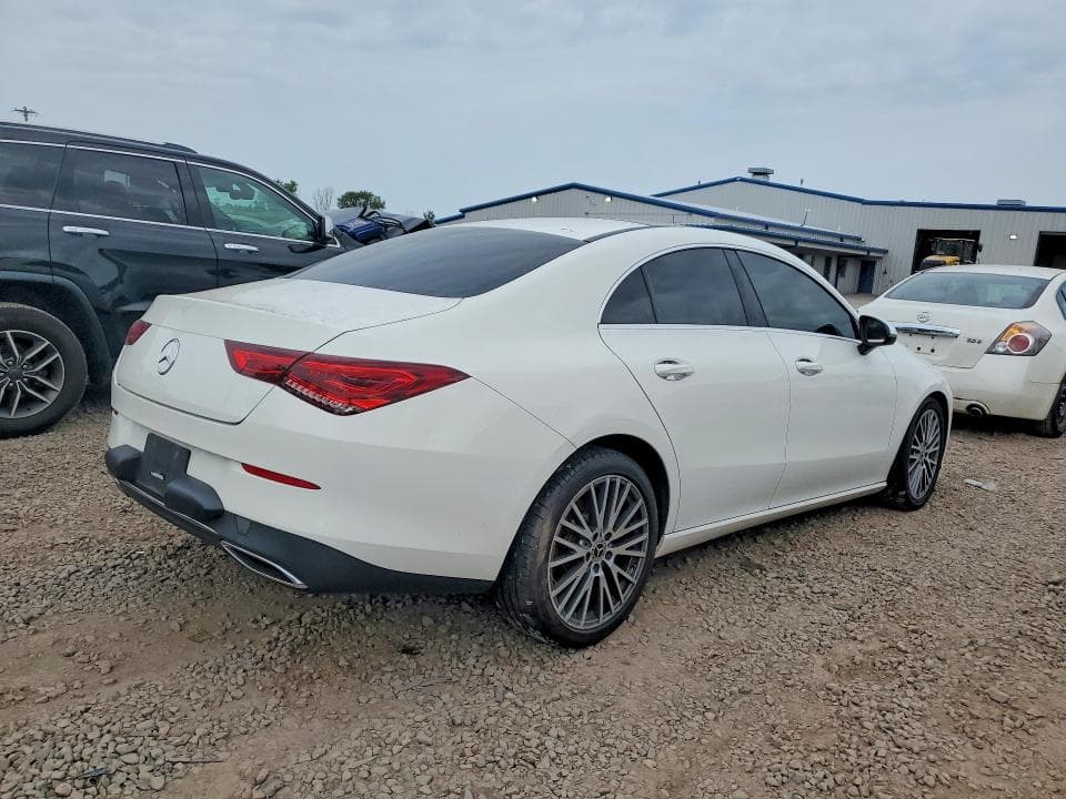 2020 MERCEDES-BENZ CLA 250 4MATIC 3