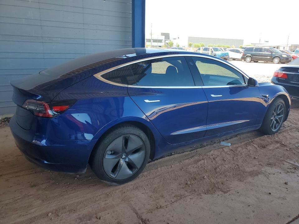 2018 TESLA MODEL 3 3