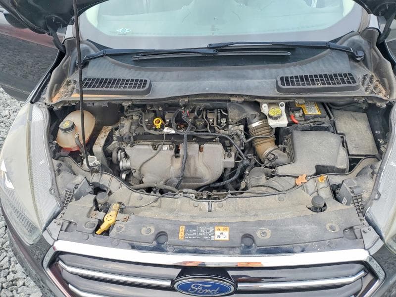 2017 FORD ESCAPE SE 12