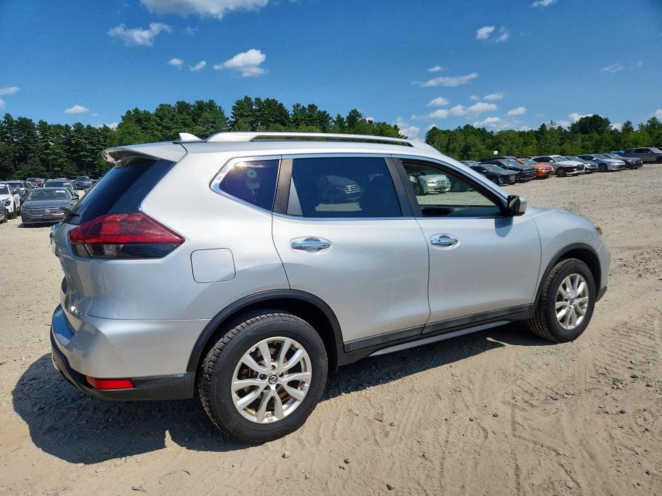 2018 NISSAN ROGUE SV 3