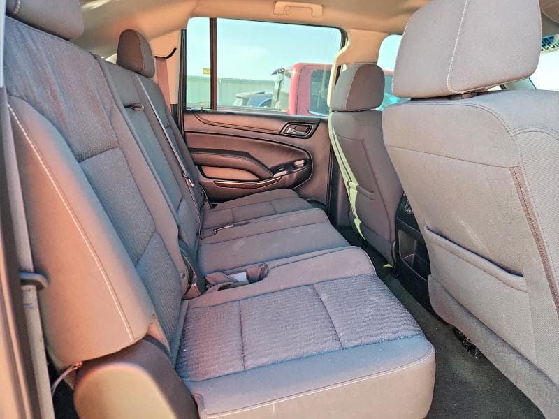 2017 GMC YUKON XL K1500 SLE 11
