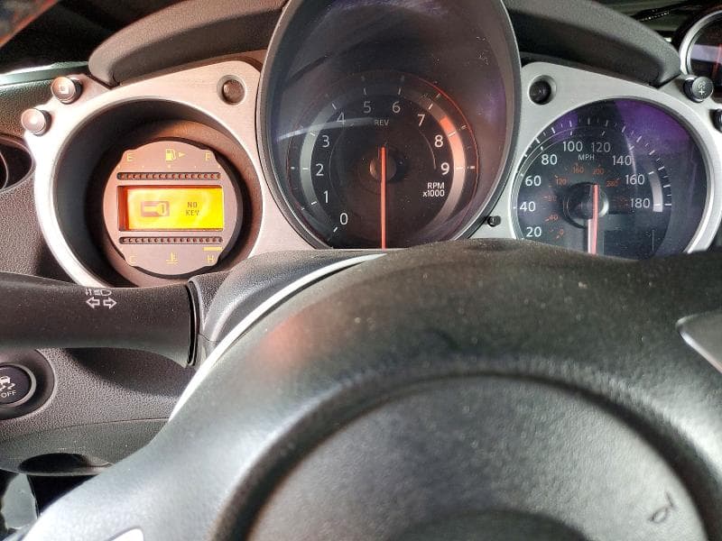 2017 NISSAN 370Z BASE 9