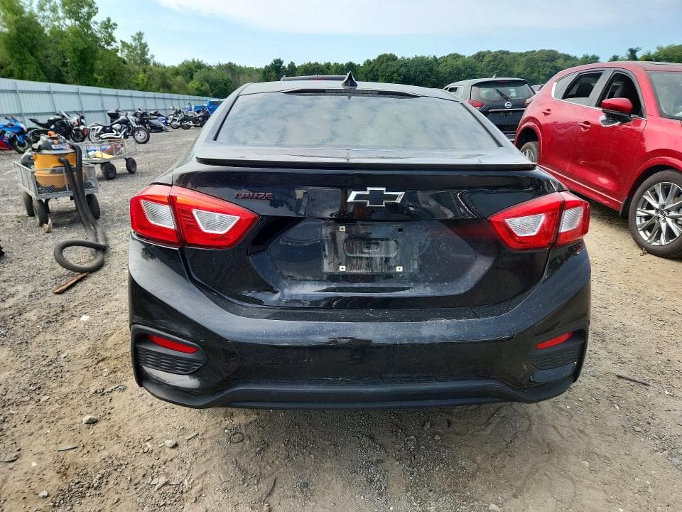2018 CHEVROLET CRUZE LT 6